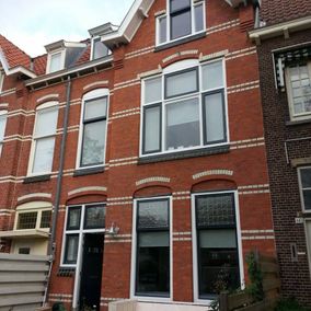 Buitenschilderwerk pand in Leiden